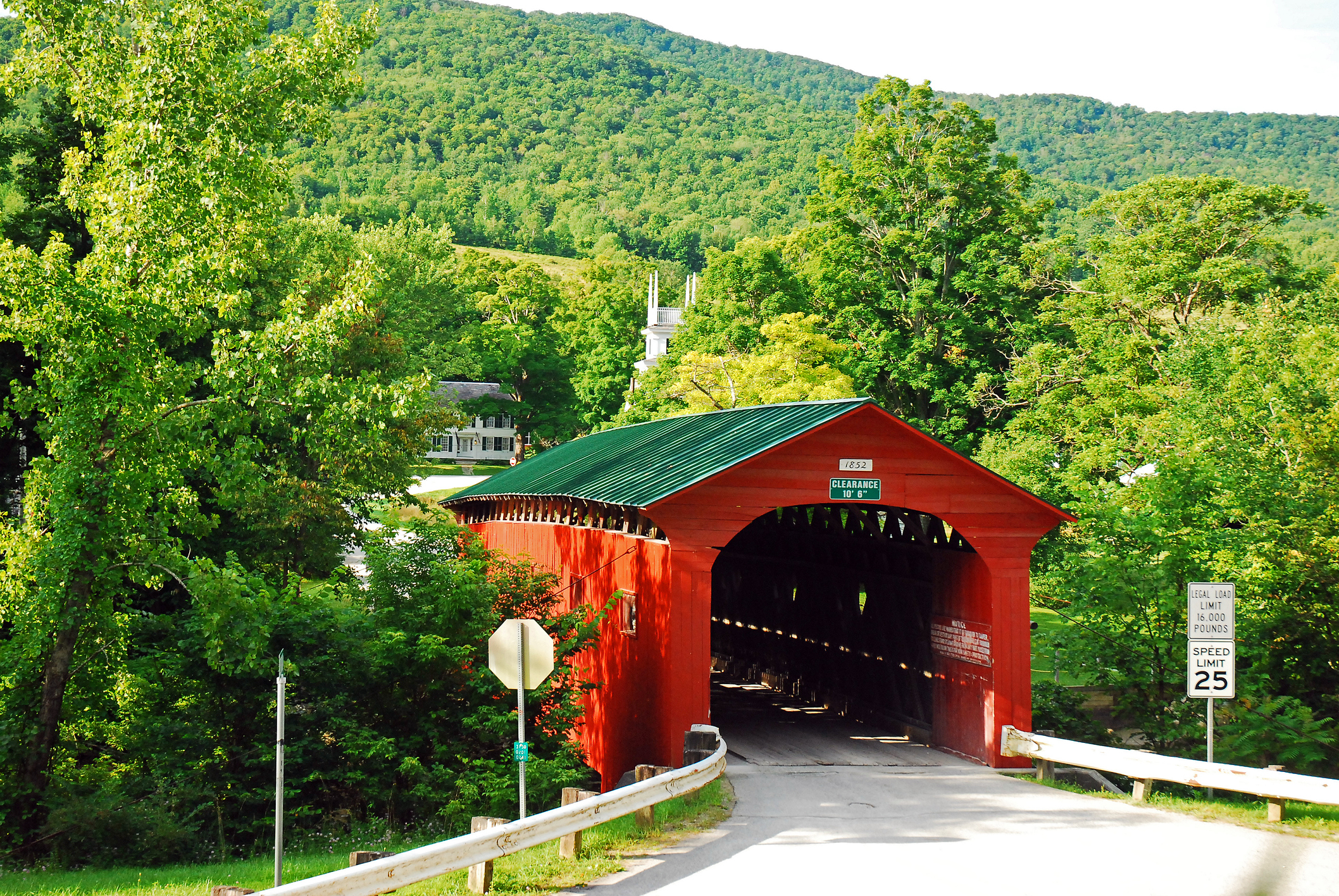 Covered wooden bridge in Vermont