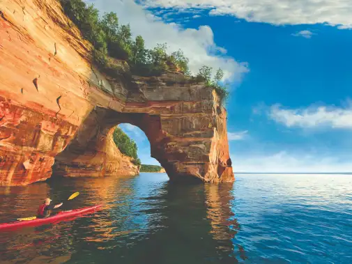 jpeg-optimizer_pictured-rocks.jpeg