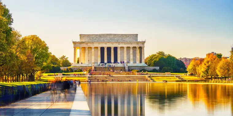 Lincoln Memorial in Autumn